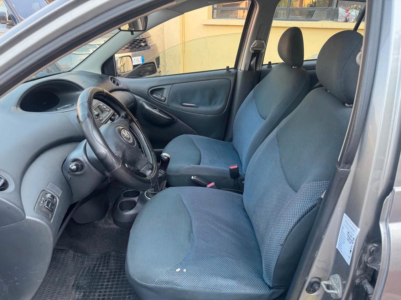 Toyota Yaris 2005 1.0 Benzina 16V cat 5 porte