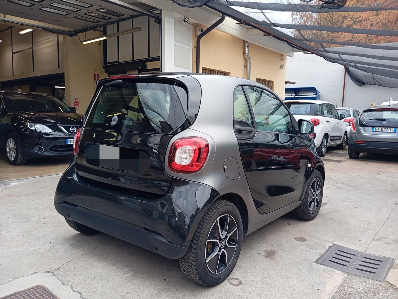 Smart ForTwo EQ Prime elettrica valutiamo permute