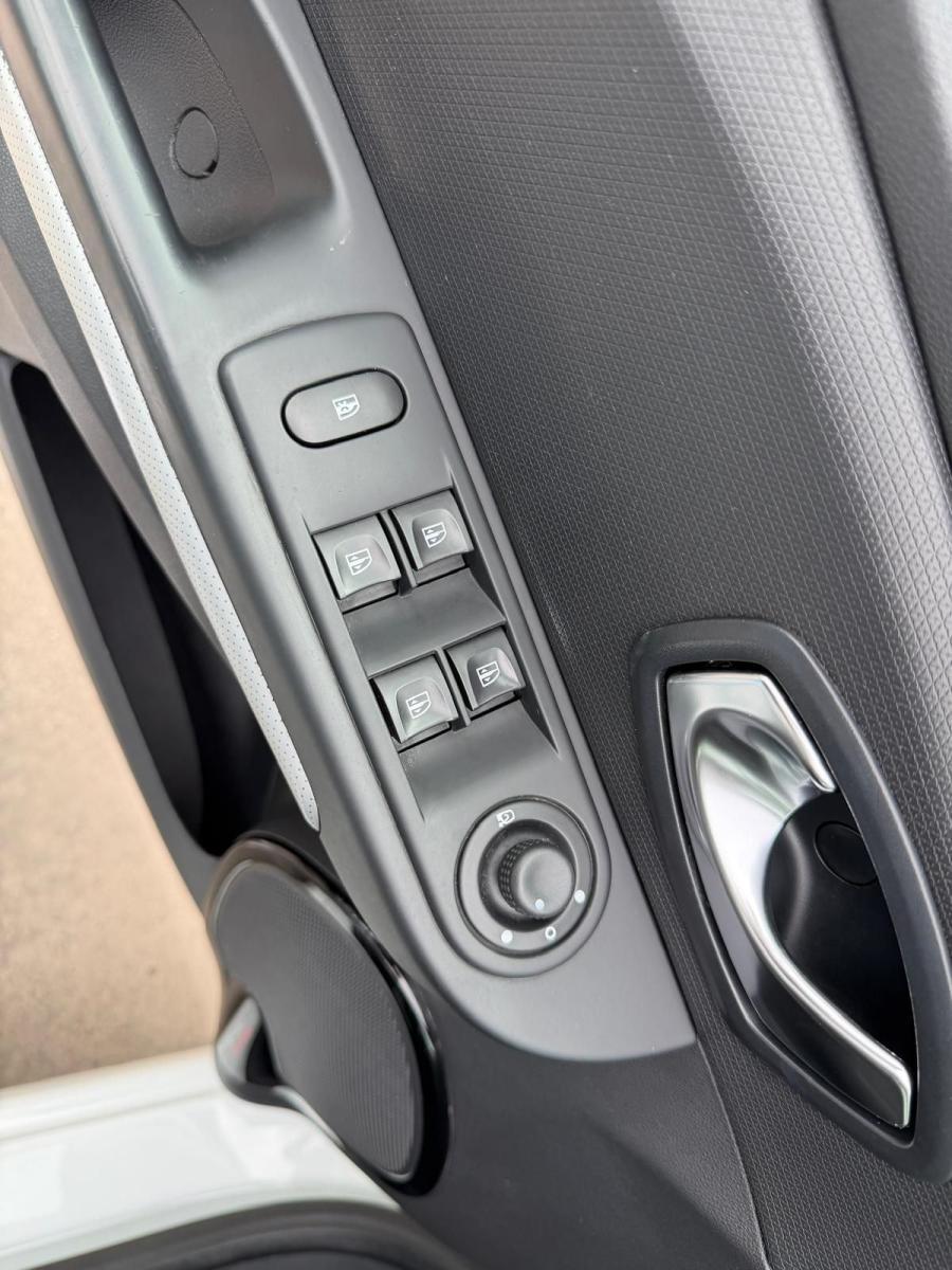 RENAULT - Clio - 1.5 dCi 8V 90 CV EDC S&S 5p. Duel2