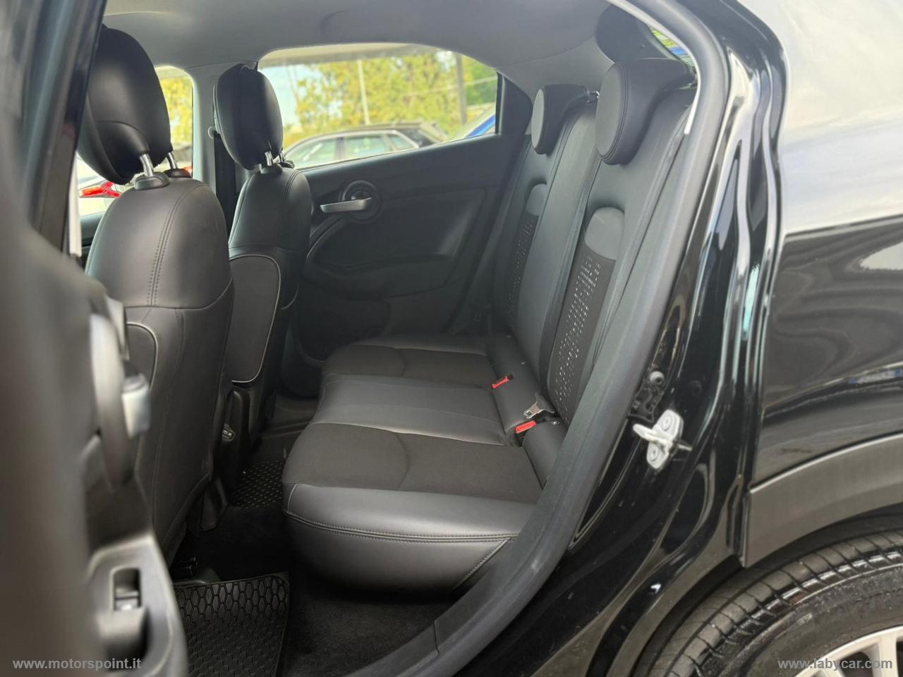 FIAT 500X 1.3 M.Jet 95 CV Yacht Club Capri