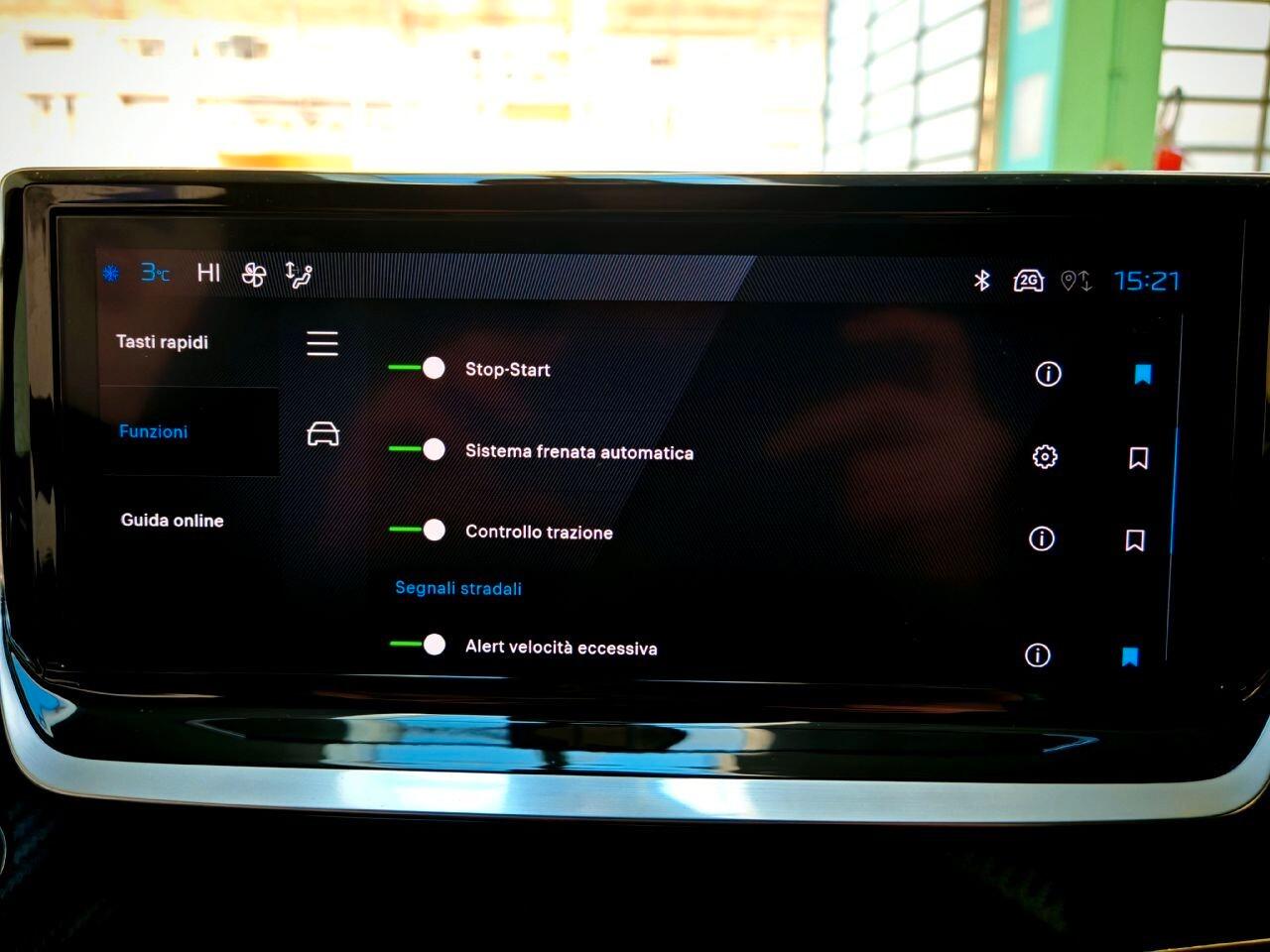 Peugeot 2008 Allure 1.2 Pack Navi 100cv