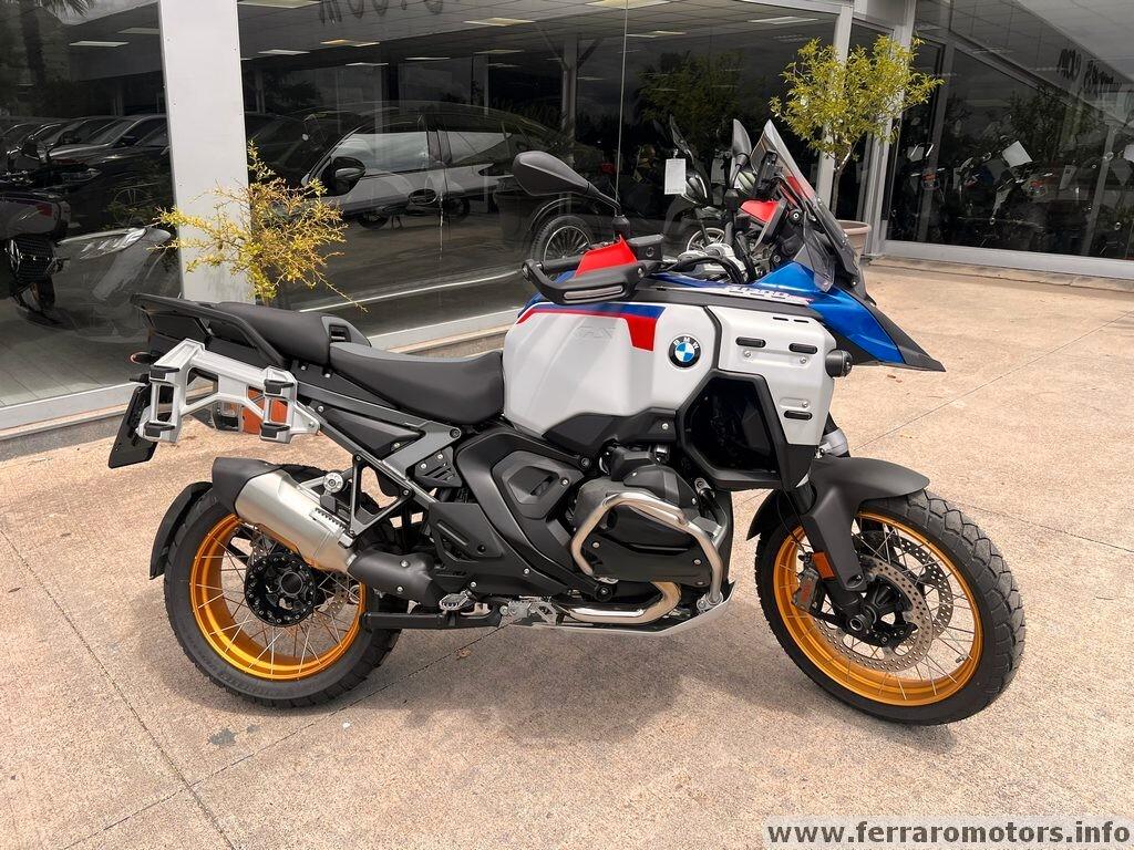 Bmw R 1300 GS adventure trophy a 250 euro al mese senza anticipo