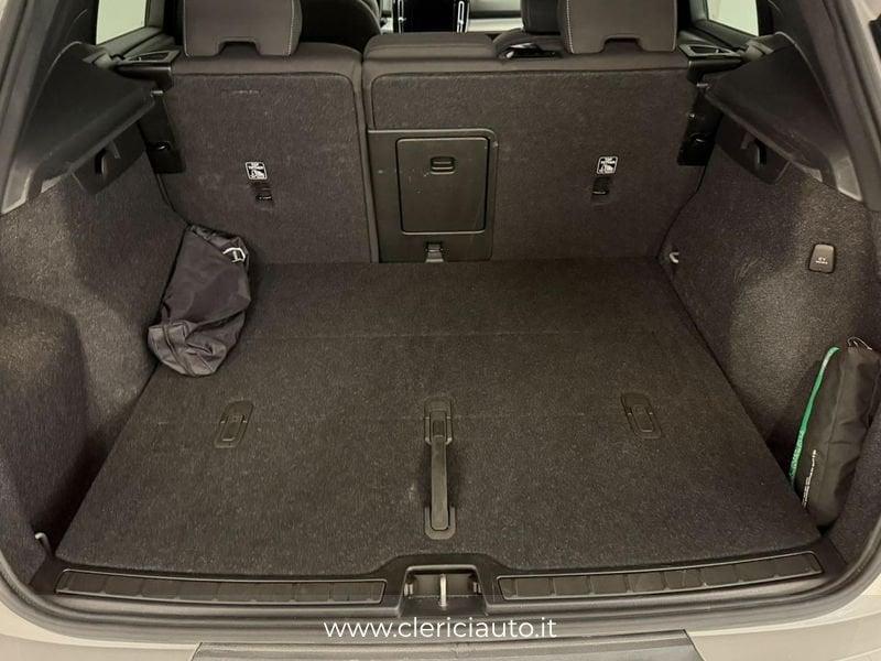 Volvo XC40 B3 automatico Core
