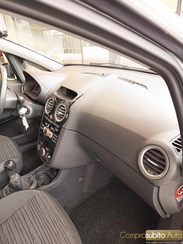 OPEL Corsa 1.2 85CV 5 porte GPL-TECH Edition