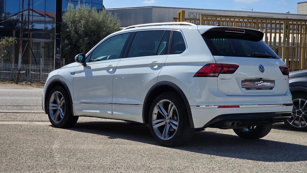 Volkswagen Tiguan 2.0 TDI 150 CV SCR DSG R-Line