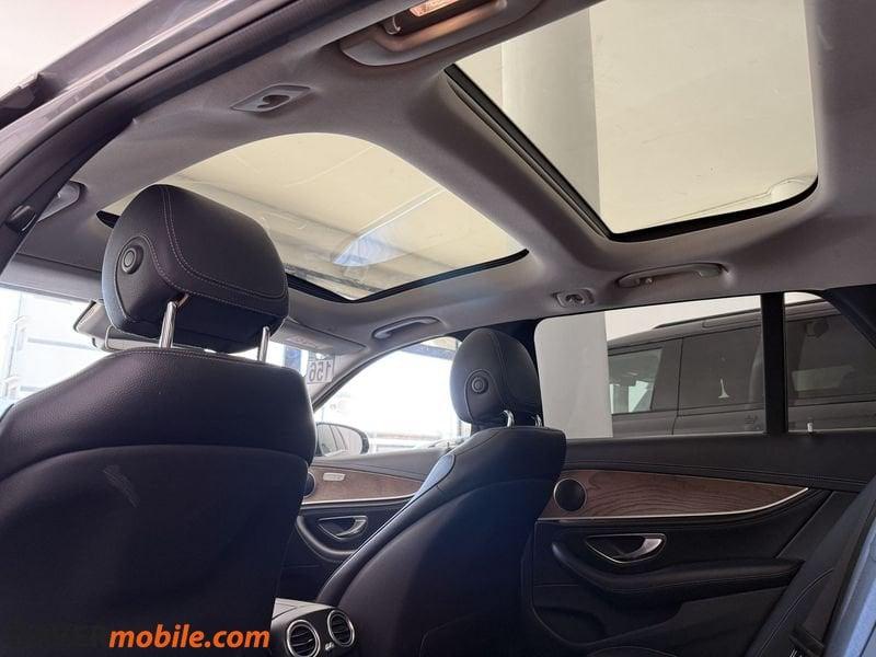 Mercedes-Benz Classe E E 220d S.W. 4Matic Auto Sport All-Terrain