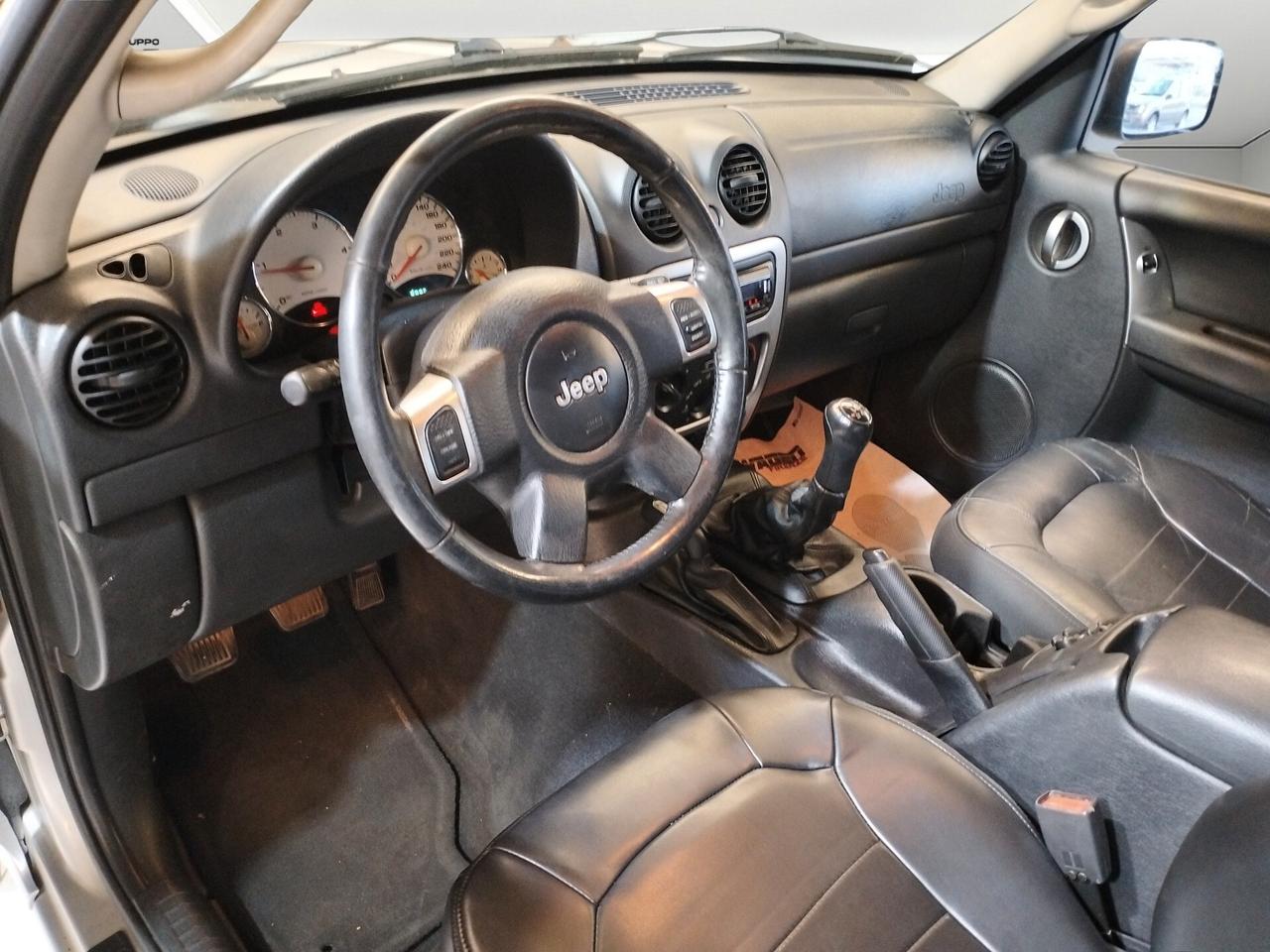 Jeep Cherokee 2.5 CRD Limited