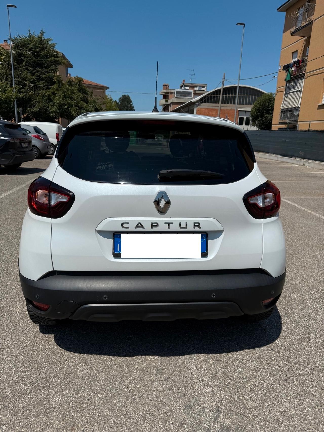 Renault Captur 1.5 dci - NEOPATENTATI - 12 MESI DI GARANZIA -