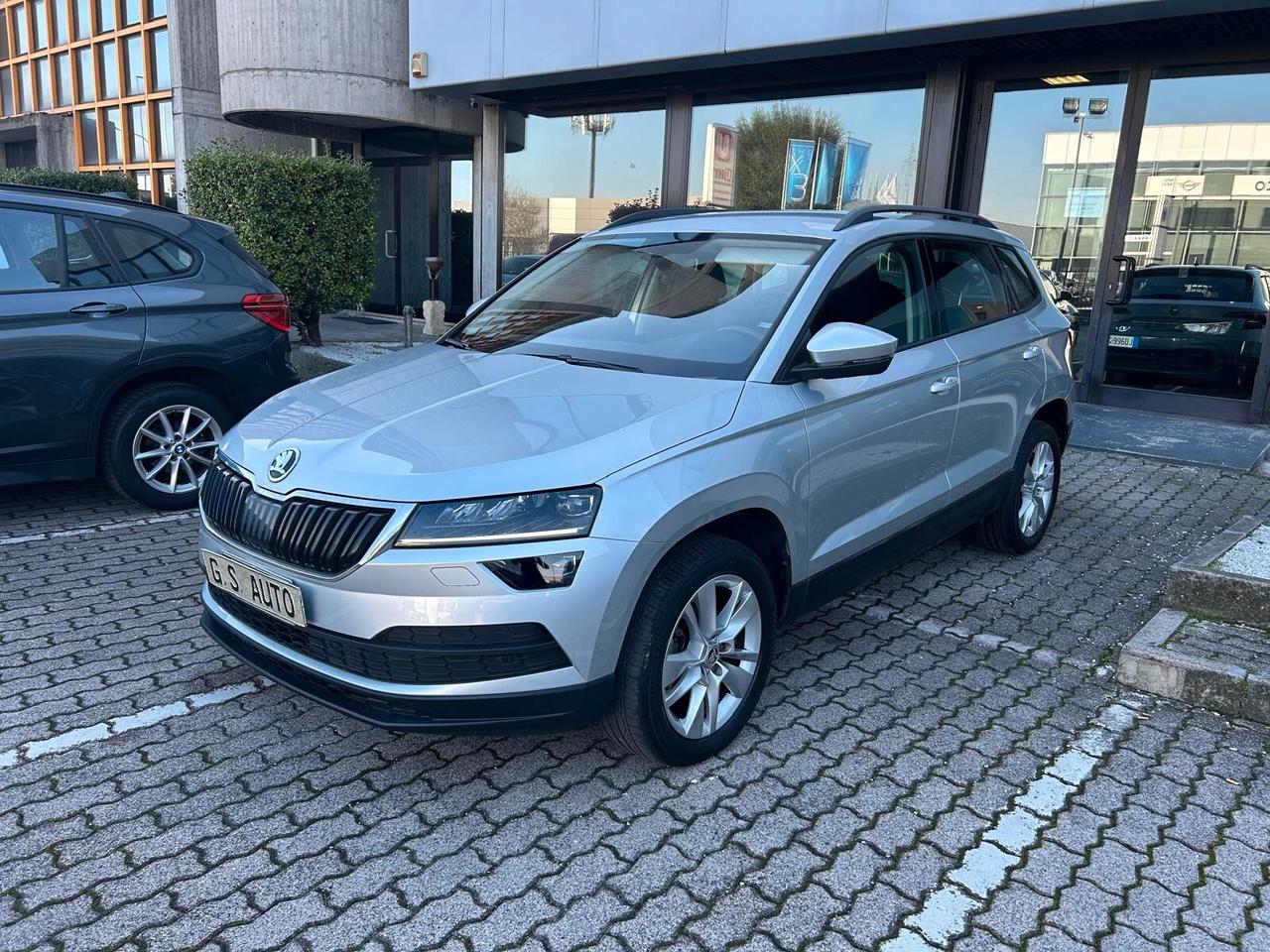 Skoda Karoq 1.6 tdi scr Executive dsg GRANDINATA