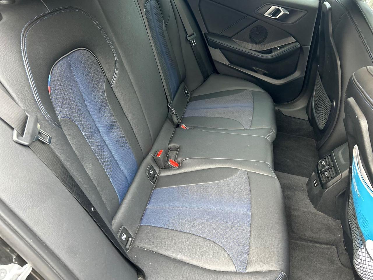 Bmw 118 M Sport 118 d #9871