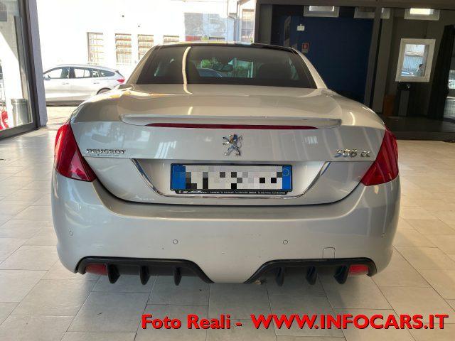 PEUGEOT 308 2.0 HDi 140CV CC Féline