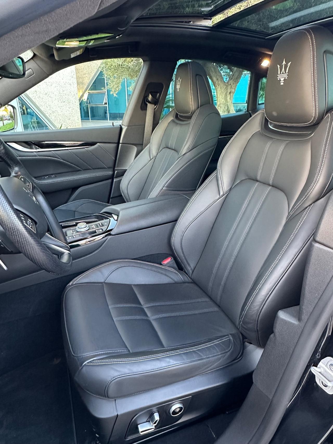 Maserati Levante 3.0 V6 Modena S possibilità noleggio no scoring