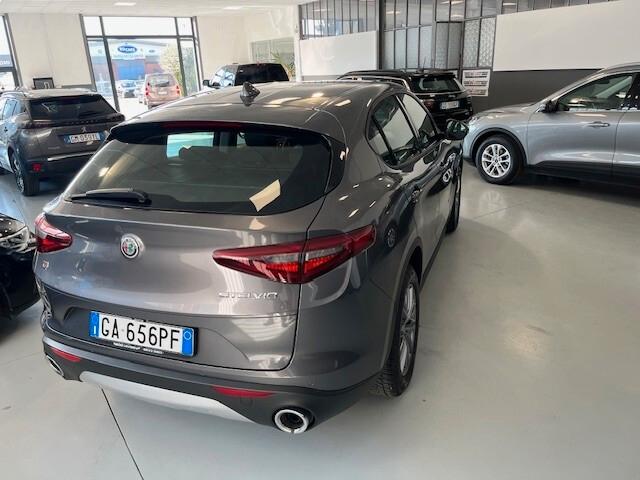 Alfa Romeo Stelvio 2.2 Turbodiesel 190 CV AT8 Q4 Business