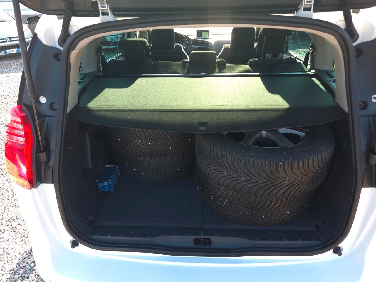 Peugeot 5008 BlueHDi 120 S&S Allure