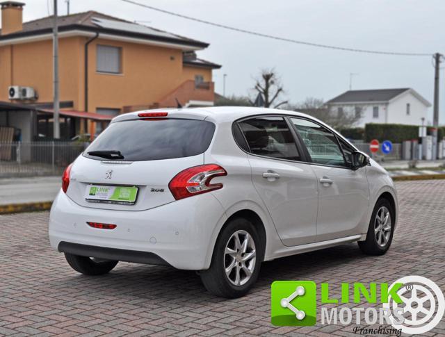 PEUGEOT 208 1.2 VTi 82 CV 5 porte Active - Neopatentati