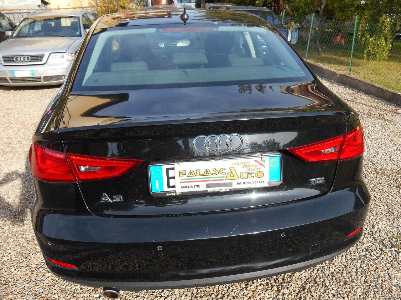Audi A3 Sedan 1.6 TDI clean diesel S tronic Ambition