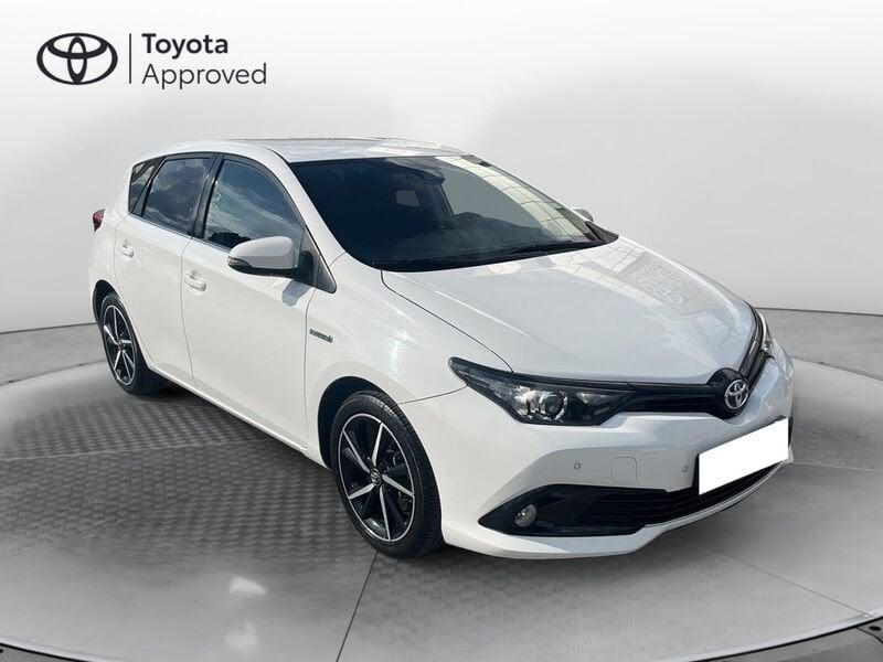 Toyota Auris 1.8 Hybrid Style