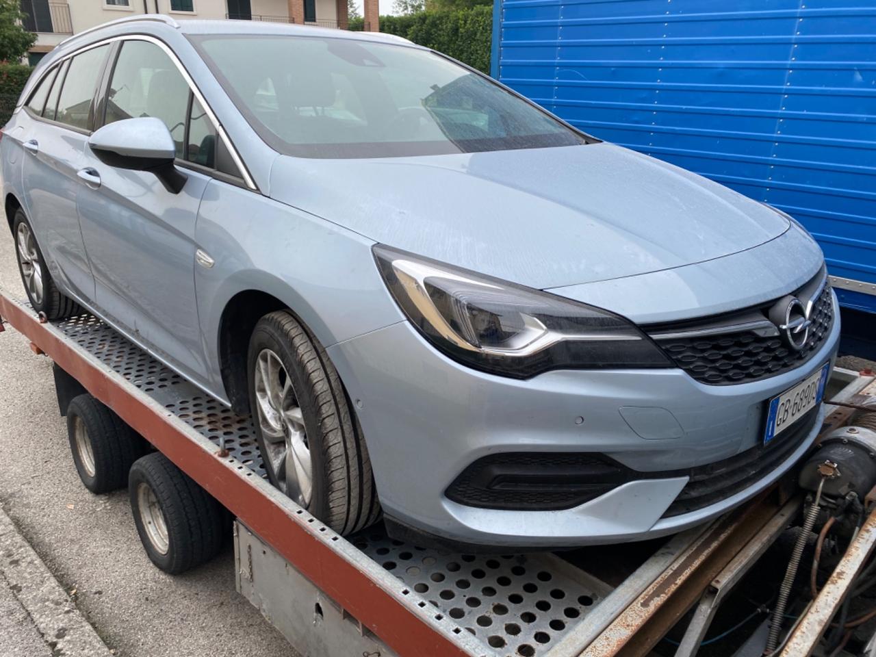 Opel Astra 1.5 CDTI non va in moto