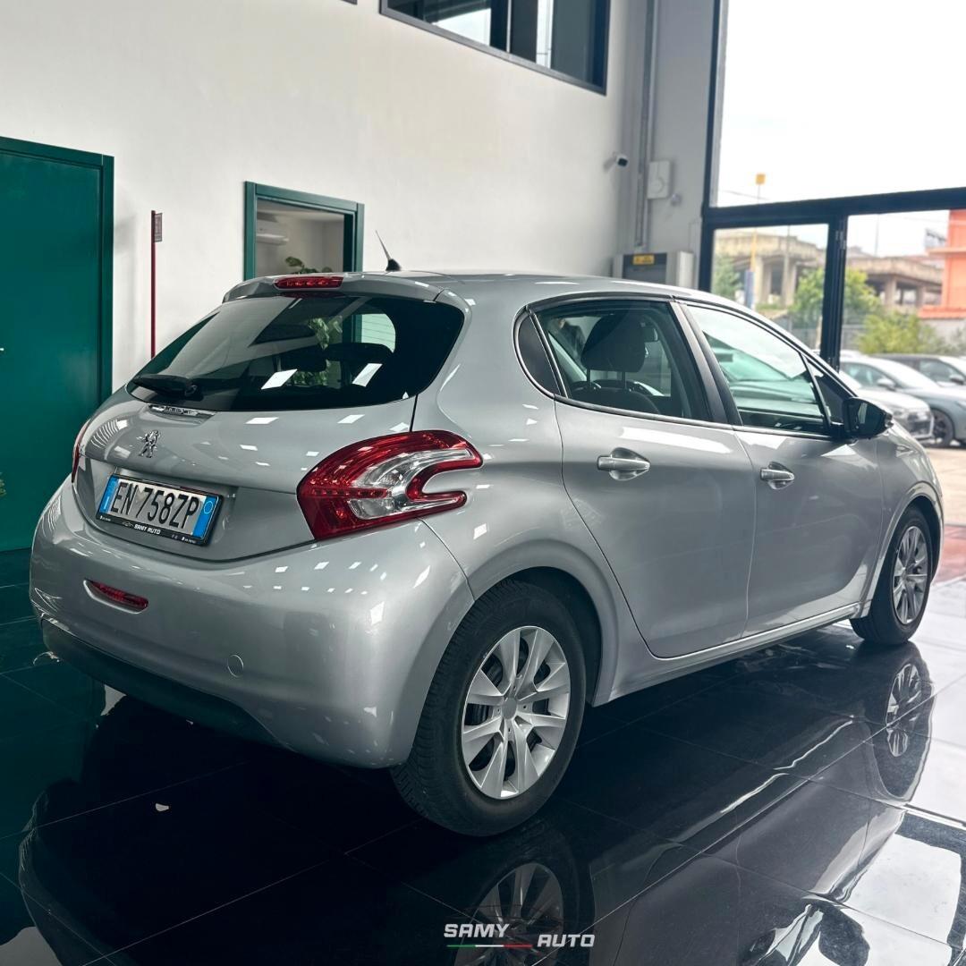 Peugeot 208 1.4 HDi 68 CV 5 porte Access