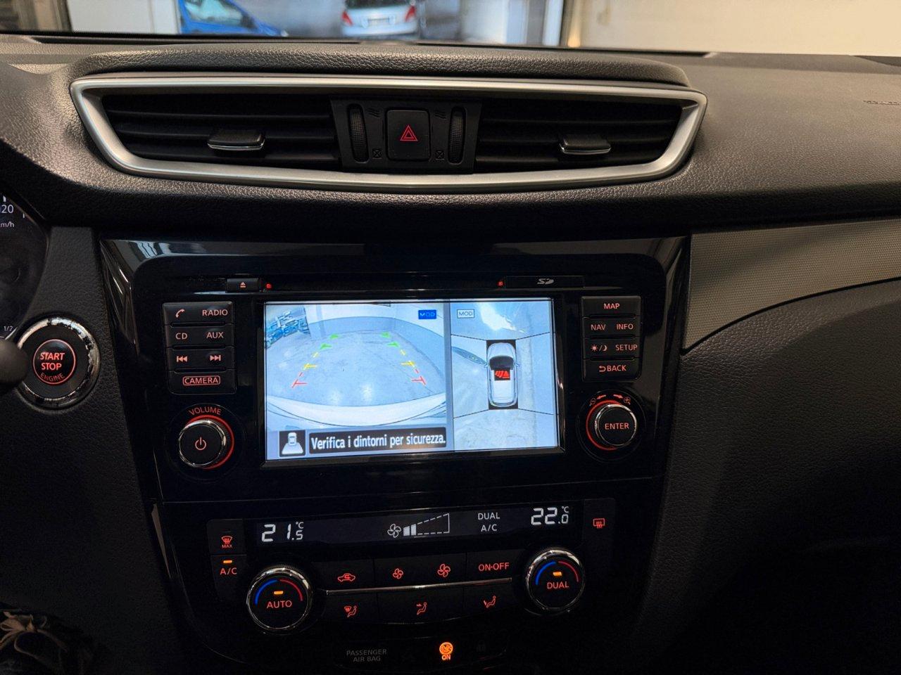 NISSAN QASHQAI 1.2 DIG-T N-CONNECTA