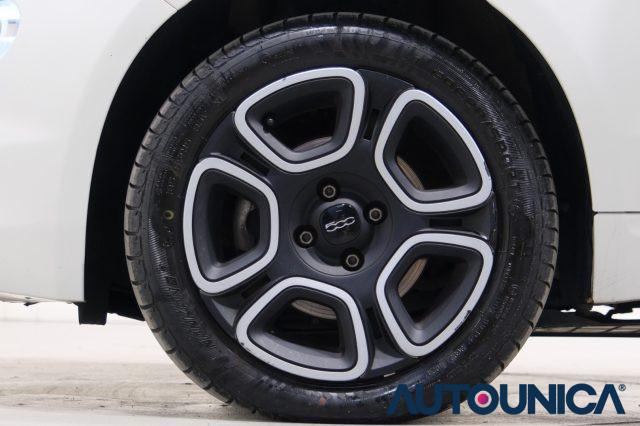 FIAT 500 1.0 HYBRID NEOPATENTATI FARI LED