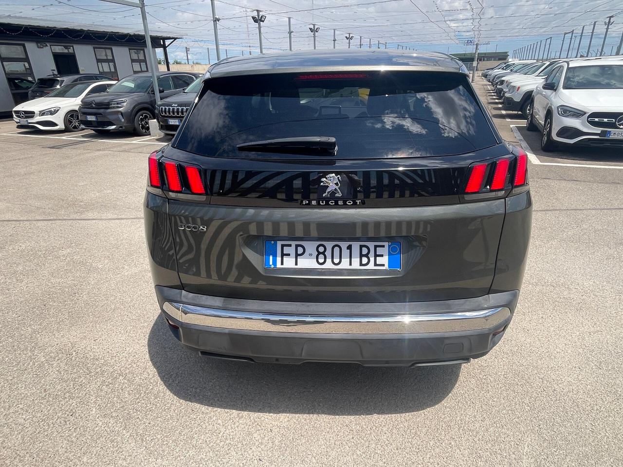 Peugeot 3008 1.6 BlueHDi 120 S&S EAT6 Allure