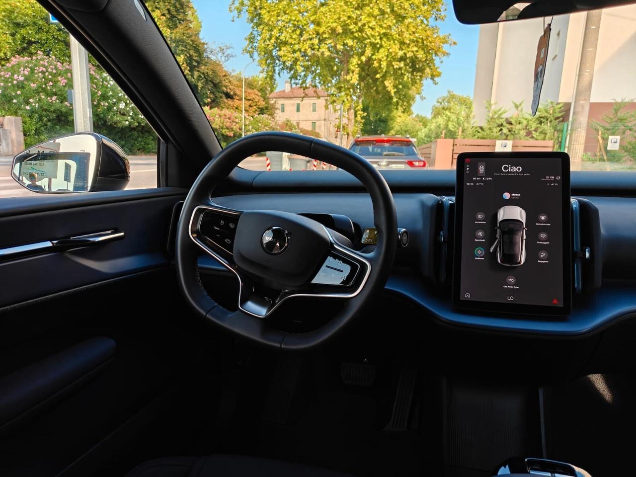 VolvoEX30 single motor Extended Range Plus rwd