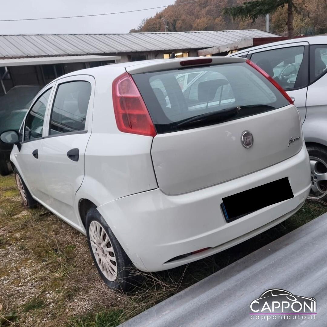Fiat Grande Punto 1.3 MJT 75 CV - AUTOCARRO- OK NEOPATENTATI