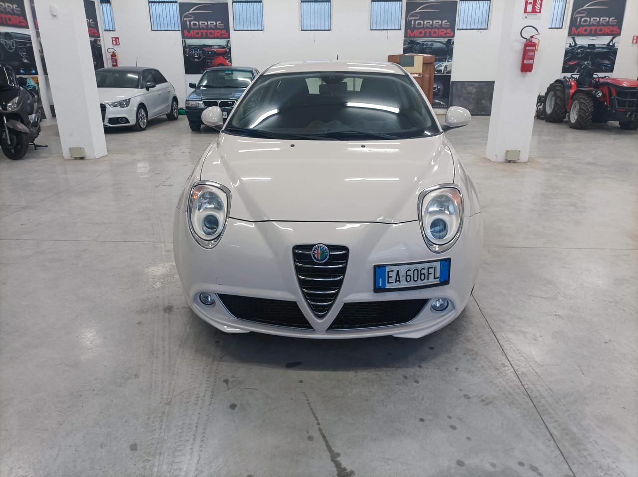 Alfa Romeo MiTo 1.4 T 120 CV GPL Distinctive 01/2010