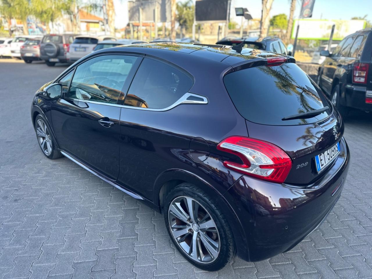 Peugeot 208 1.6 e-HDi 115 CV Stop&Start 3 porte XY
