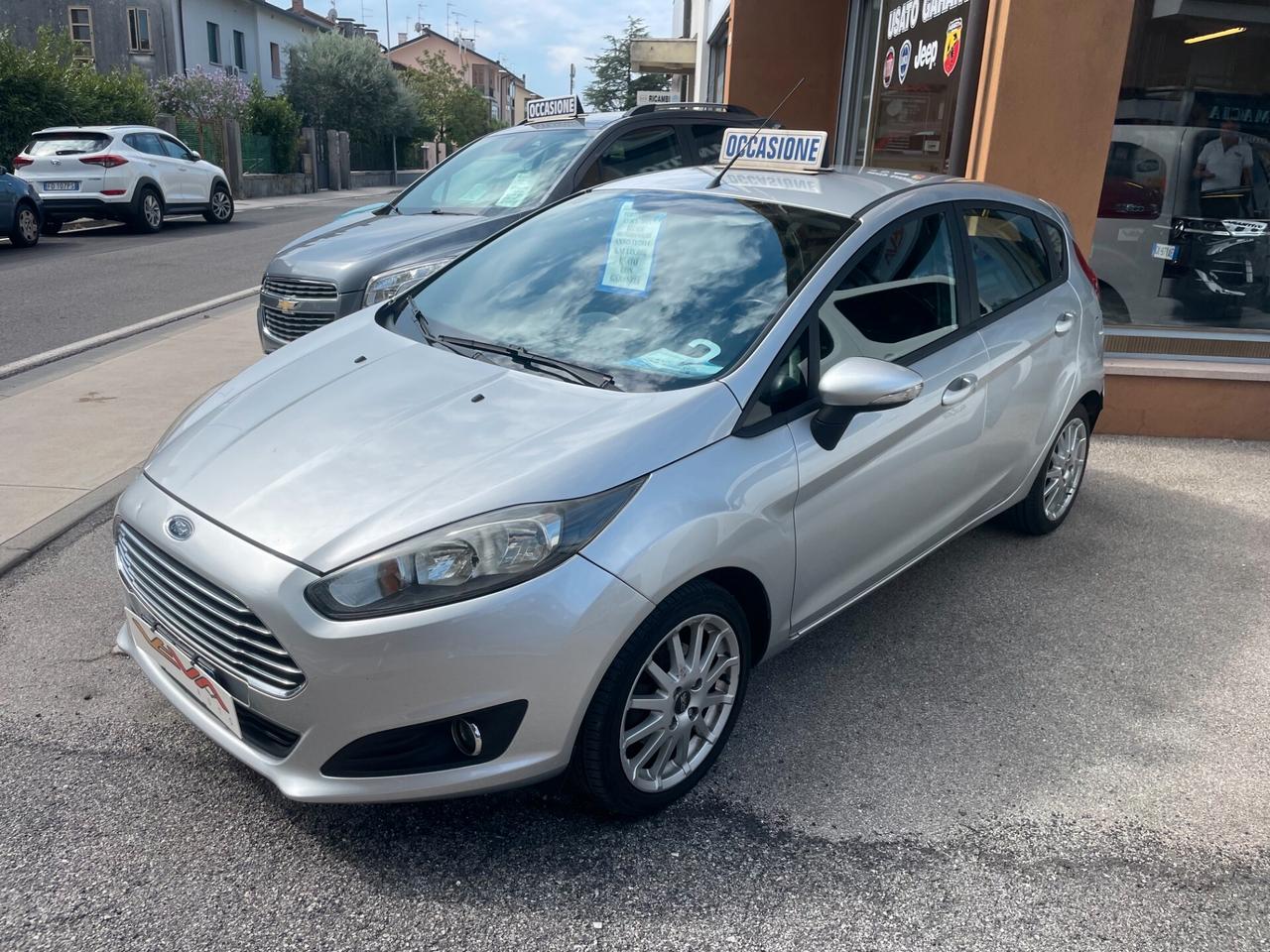 Ford Fiesta 1.5 TDCi 75CV 5 porte Titanium