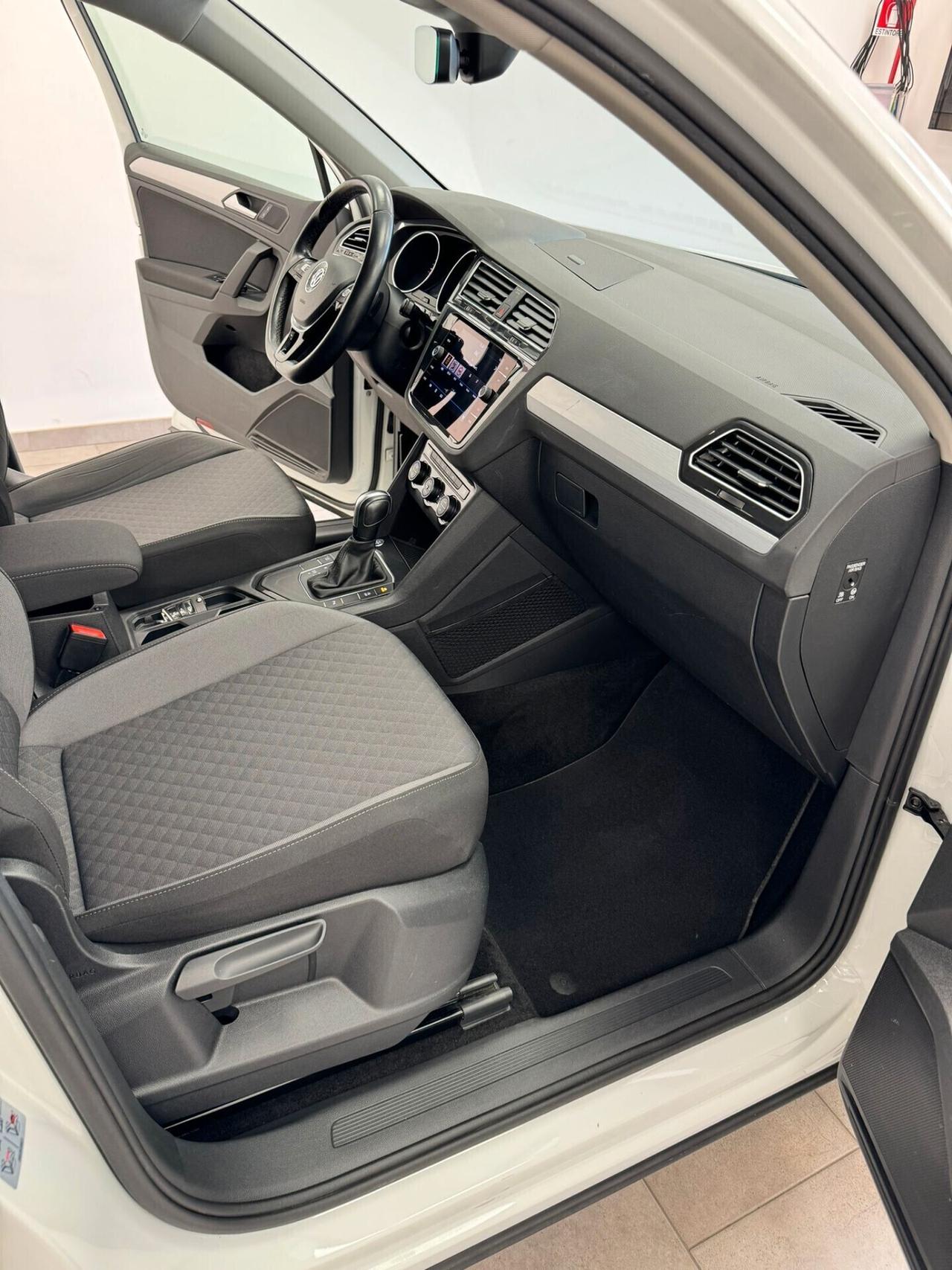 VOLSWAGEN TIGUAN 2.0 TDI 150 CV R-LINE DSG -2020