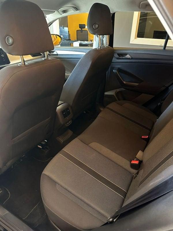 Volkswagen T-Roc 1.0 TSI R-Line