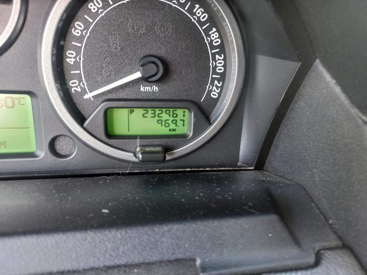 Land Rover Discovery 3 2.7 TDV6 HSE