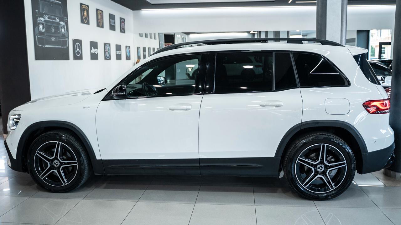 Mercedes-benz GLB 200 D PREMIUM PLUS AMG TETTO PACK LUCI XENO NAVI FULL OPTIONAL