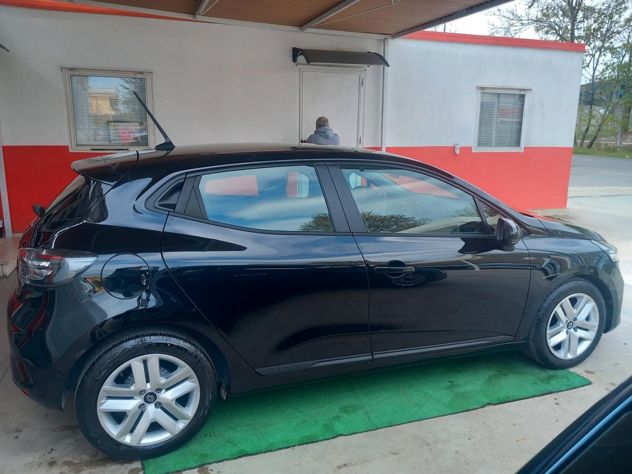 Renault Clio TCe 100 CV GPL 5 porte EVOLUSCION KM 15800 RETROCAMERA SENSORI MONITOR GARANZIA
