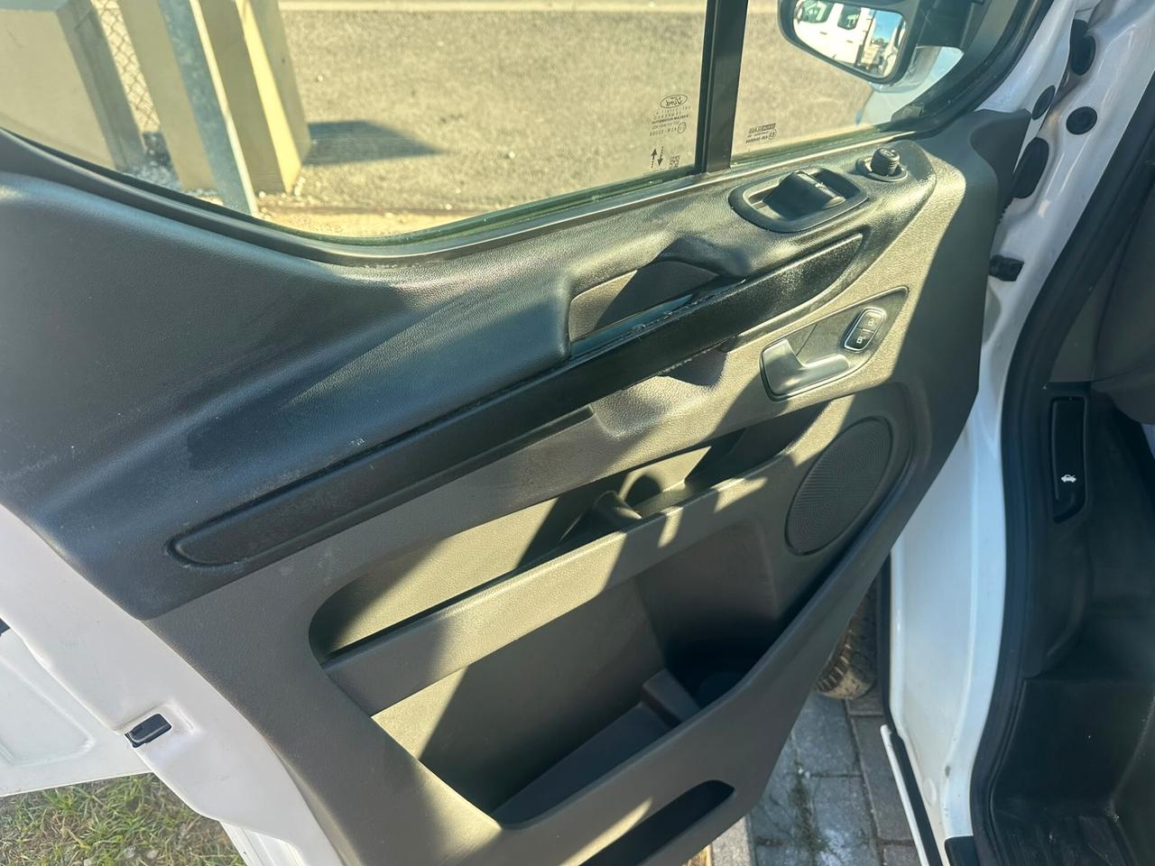 Ford Transit Custom 280 2.0 EcoBlue Hybrid 130 PC Furgone Trend