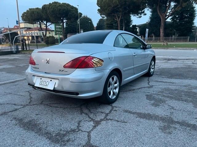 Peugeot 307 CC 1.6 COUPE-CABRIO