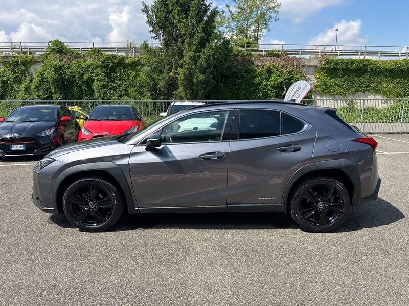 Lexus UX Hybrid Midnight