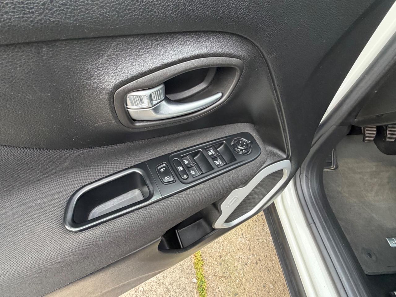 Jeep Renegade 1.6 Mjt 105CV Longitude 2017