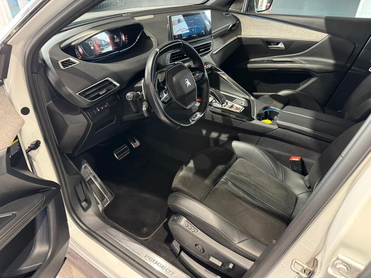 Peugeot 3008 BlueHDi 130 S&S EAT8 GT