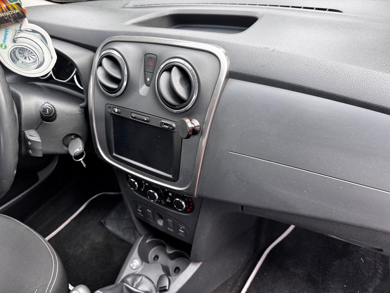 Dacia Sandero 1.2 GPL 75CV Lauréate neopatentati