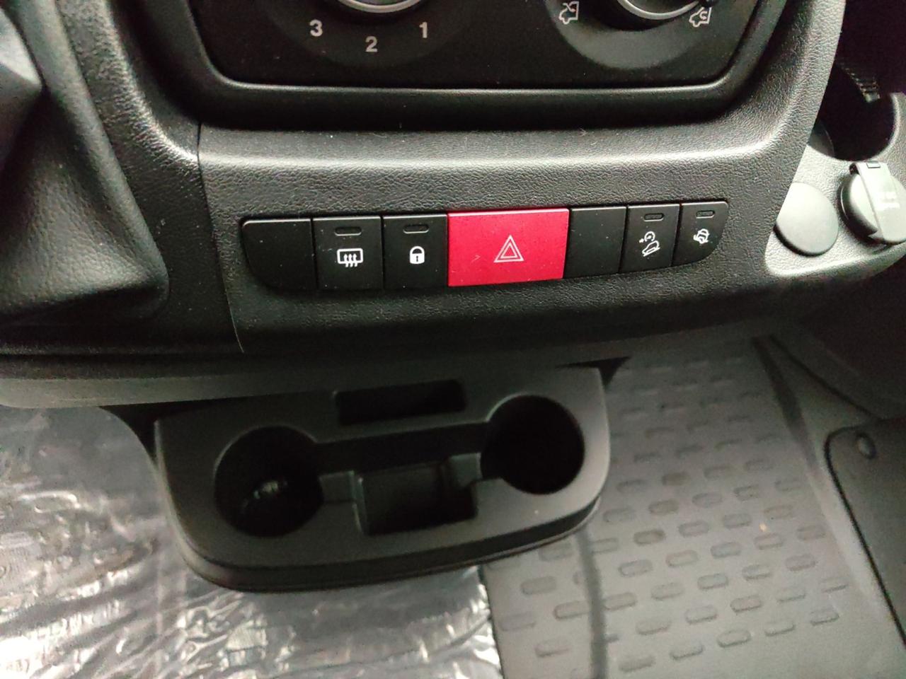 PEUGEOT Boxer III 333 2024 2.2 BLUEHDI 120CV L2H2