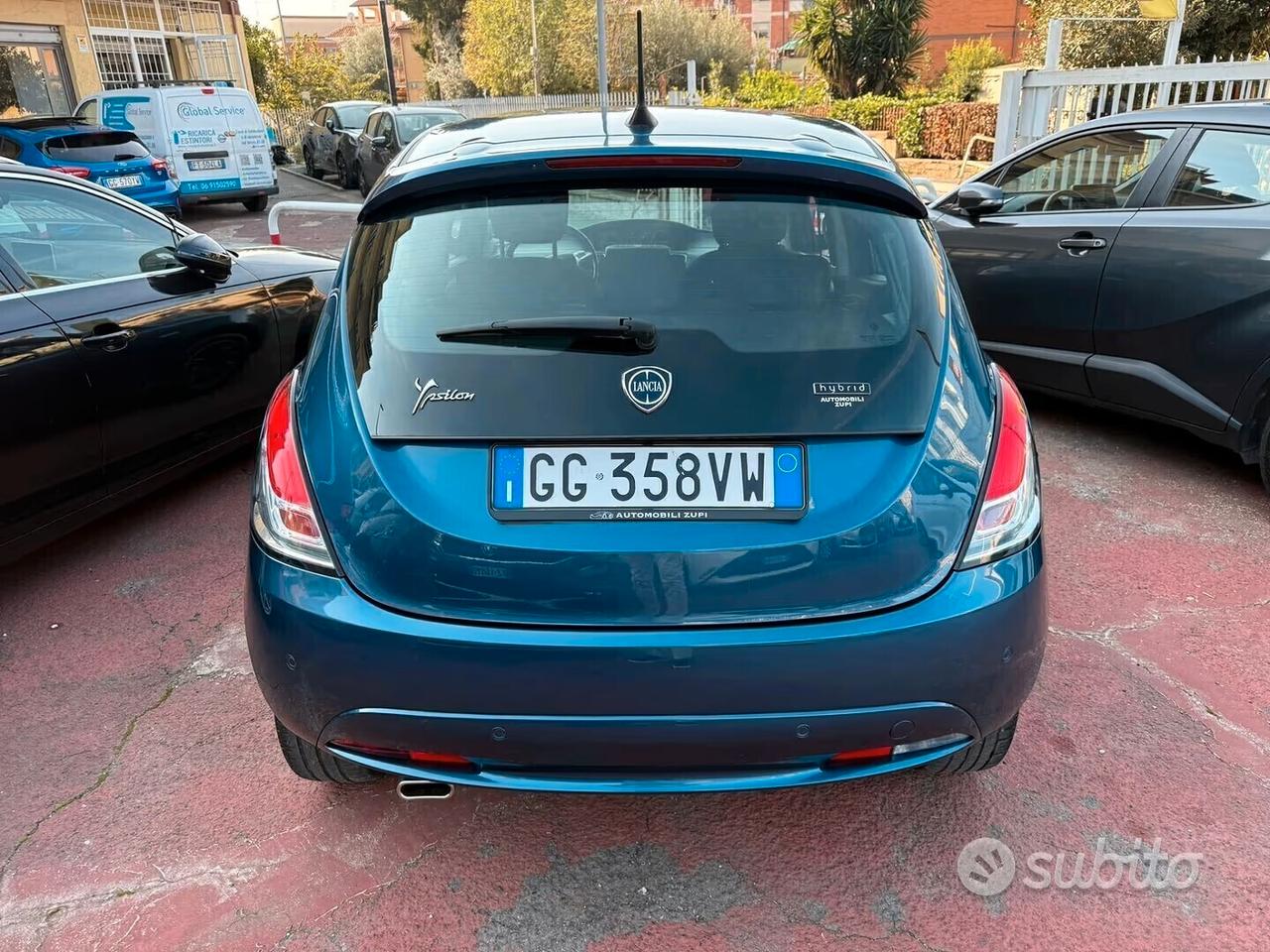 LANCIA YPSILON HYBRID