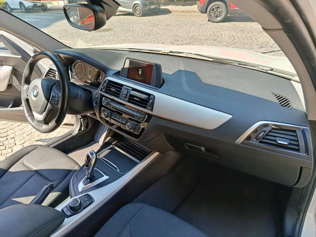 Bmw 116 d Advantage #11610
