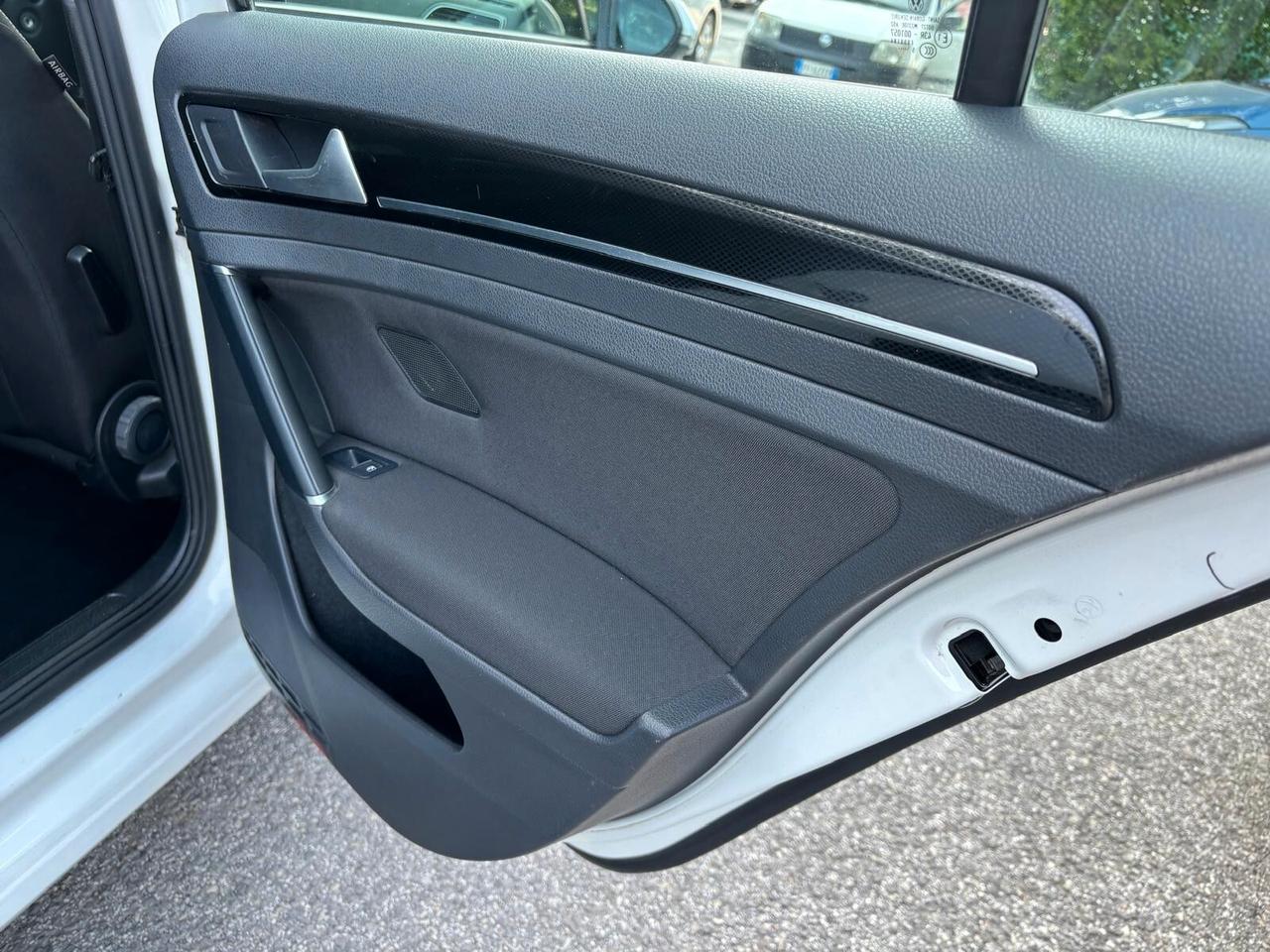 Volkswagen Golf 1.4 TGI 5p. Highline OK Neopatentati