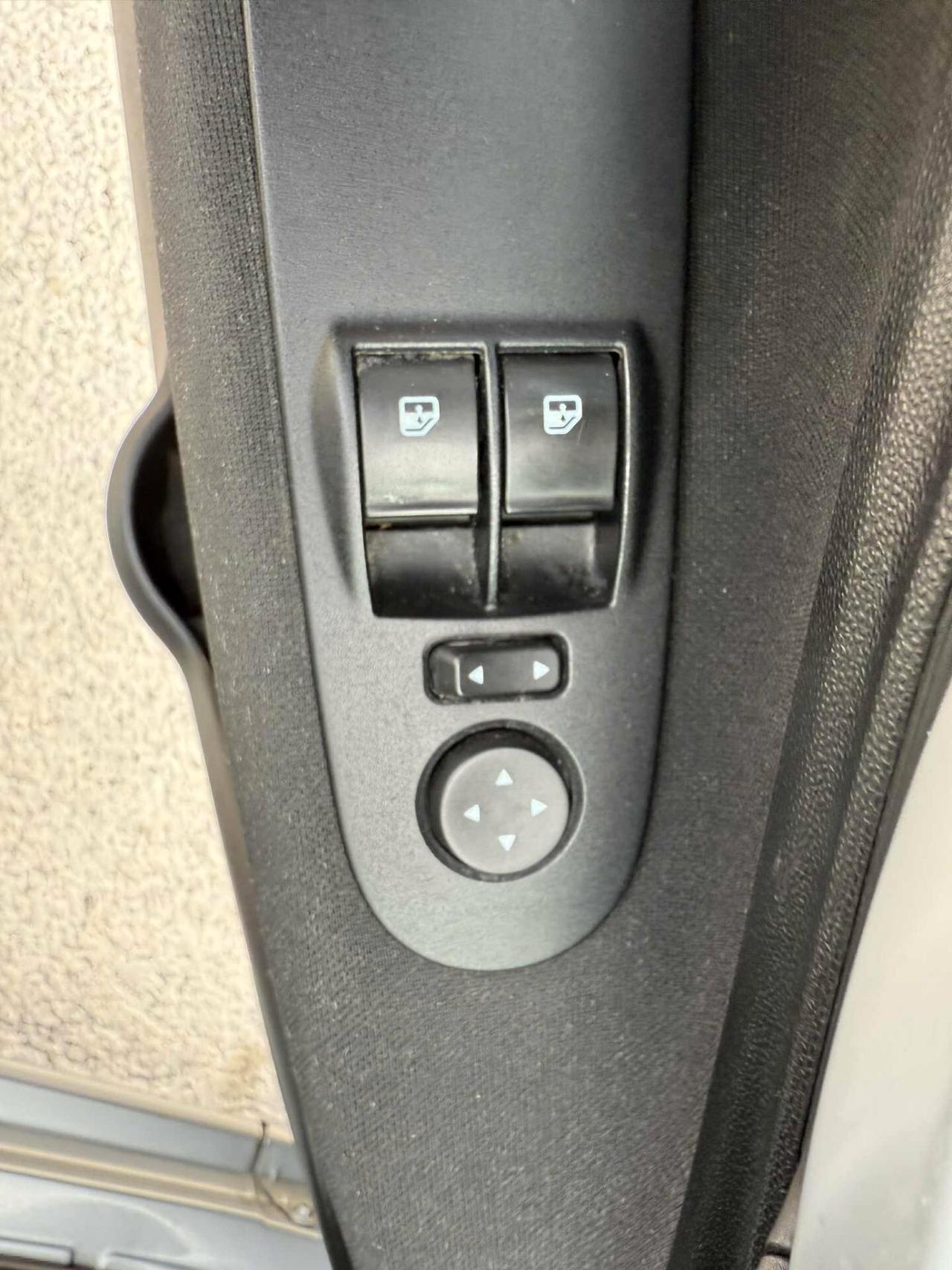 Fiat Punto 1.3 MJT II 75 CV 5 porte Easy