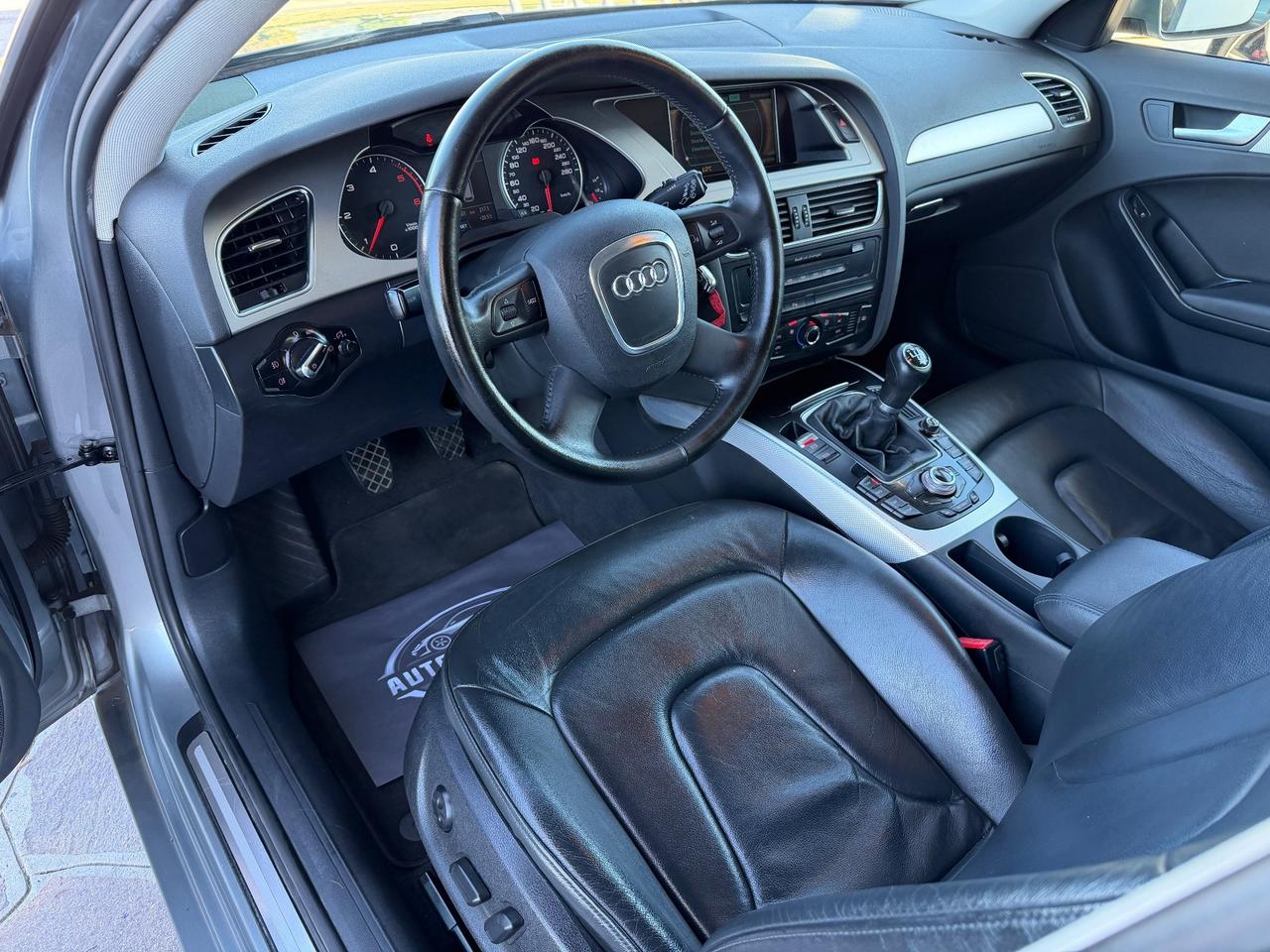 Audi A4 2.0 TDI 143CV Ambiente navi Pelle