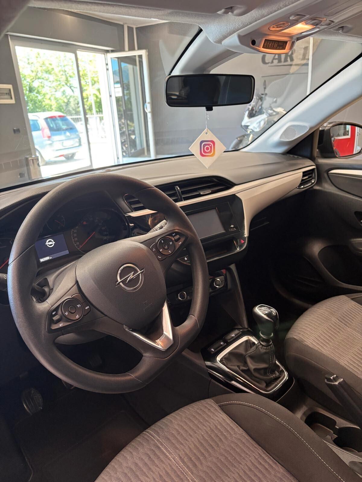 Opel Corsa 1.2 Edition night