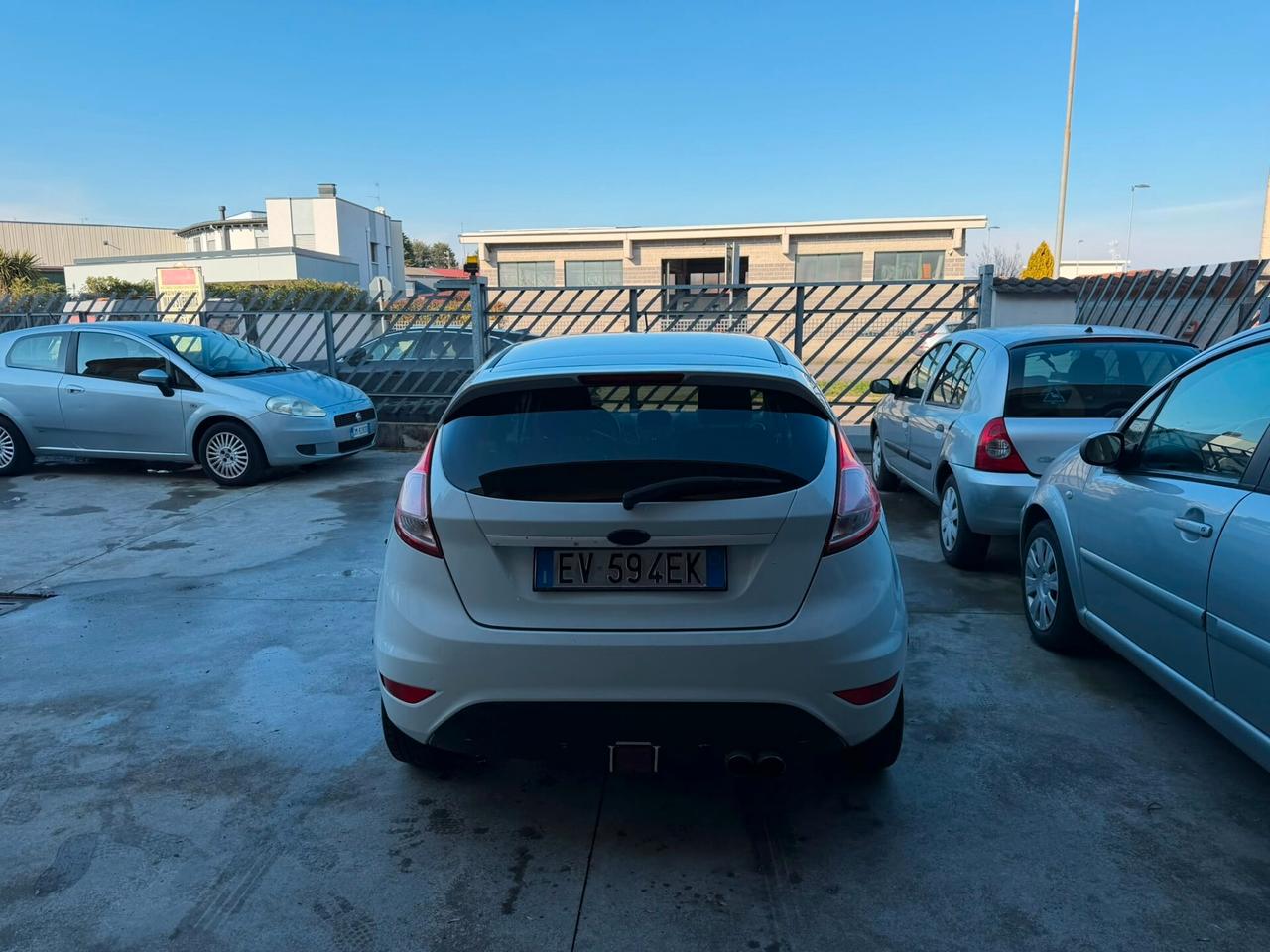 Ford Fiesta 1.5 TDCi 75CV 5 porte Titanium